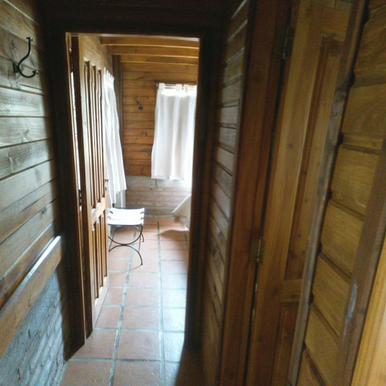 Вилла Cabanas Cerro Torre Эль-Чальтен Экстерьер фото