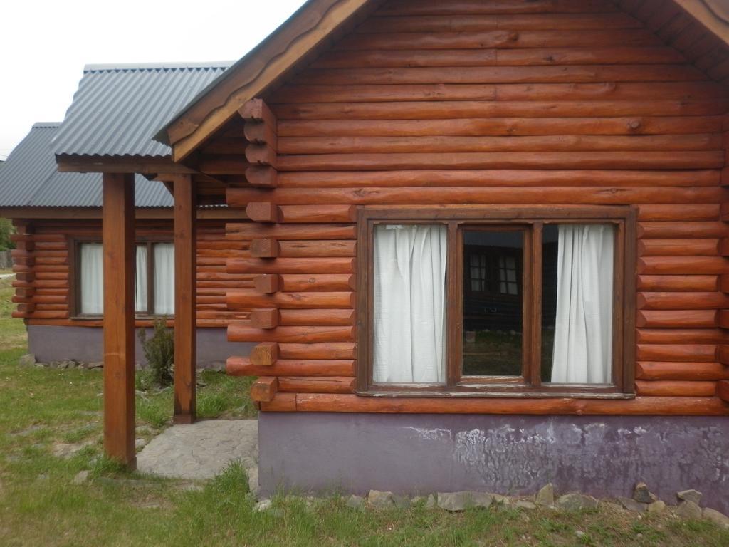 Вилла Cabanas Cerro Torre Эль-Чальтен Экстерьер фото